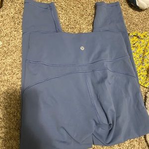 Lulu Lemon In Movement 7/8 Tights